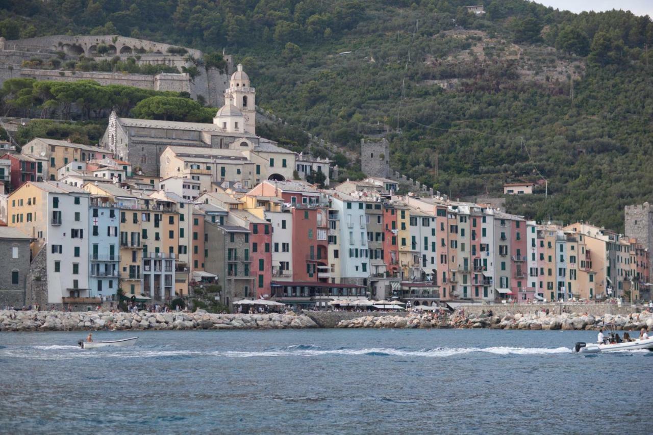 Maison Violet By Breathe Liguria Портовенере Екстериор снимка